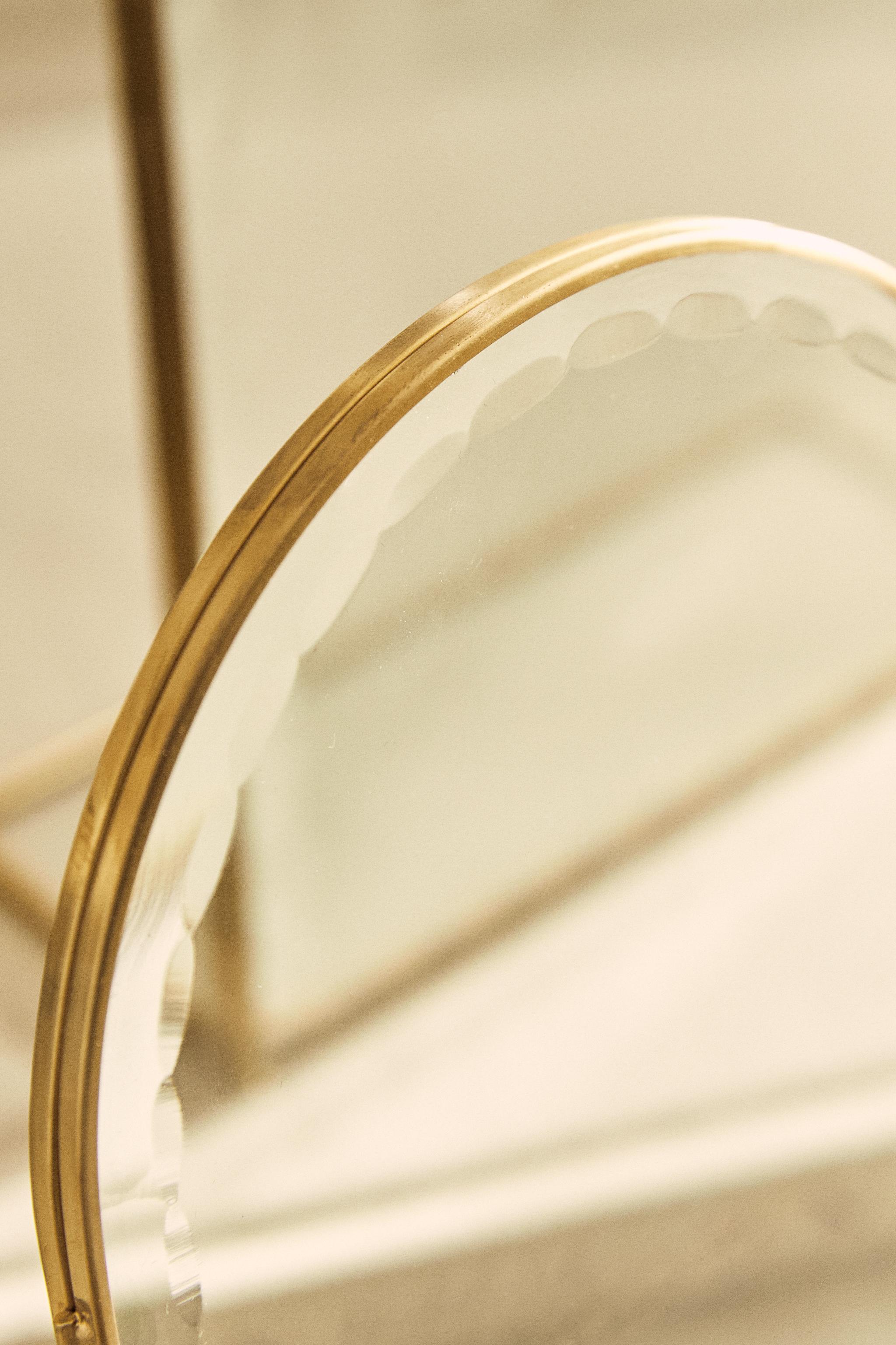 GOLDEN ARCH PICTURE FRAME